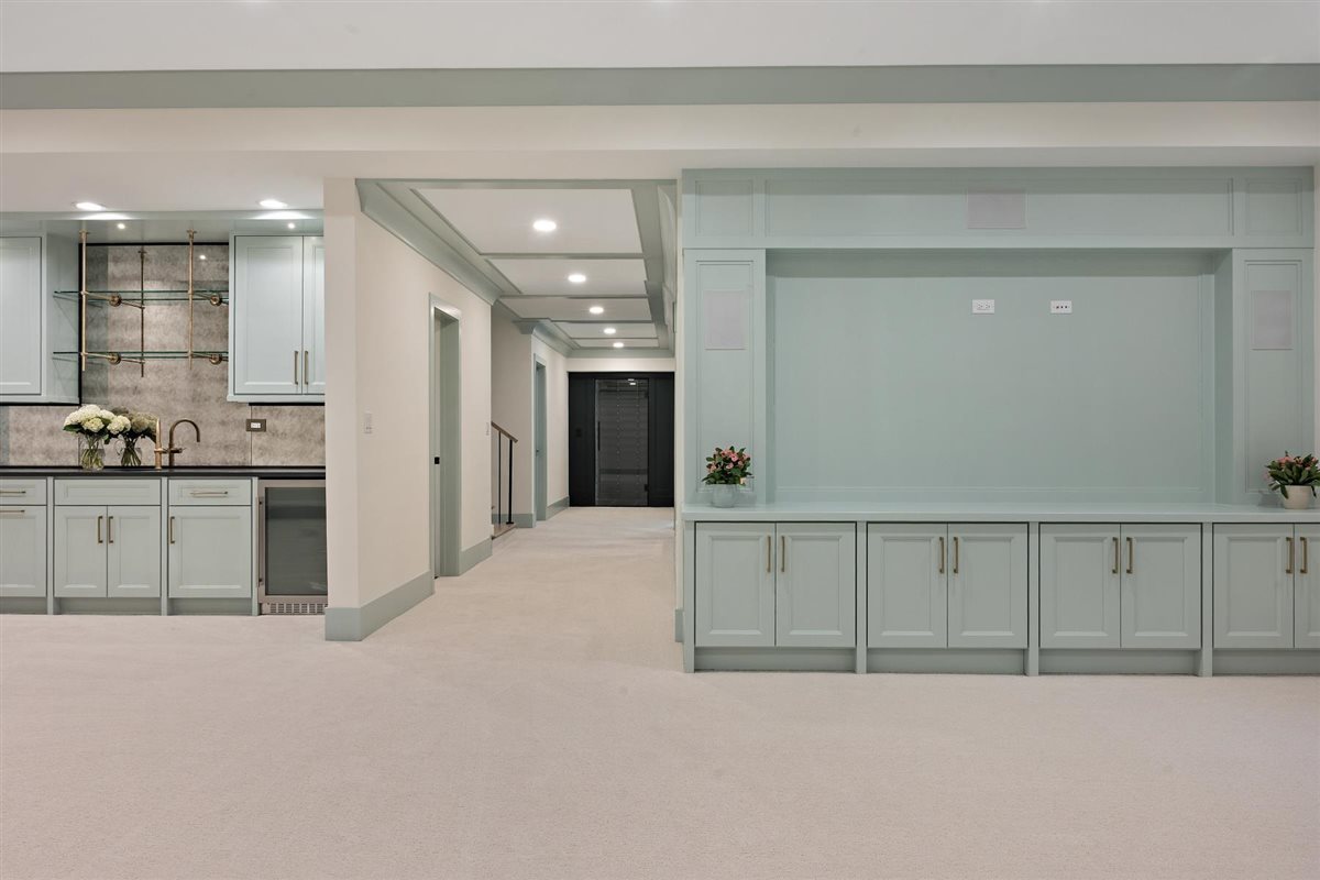 889 Cherry Street Winnetka, IL 60093 - Photo 56 of 76 a view of kitchen with stainless steel appliances cabinets
