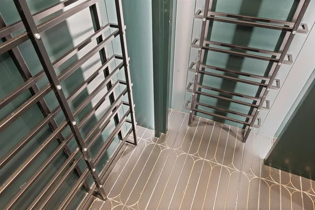 $3,295,000 | 889 Cherry Street, Winnetka, IL 60093