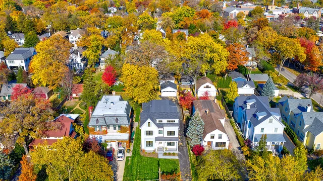 $3,295,000 | 889 Cherry Street, Winnetka, IL 60093