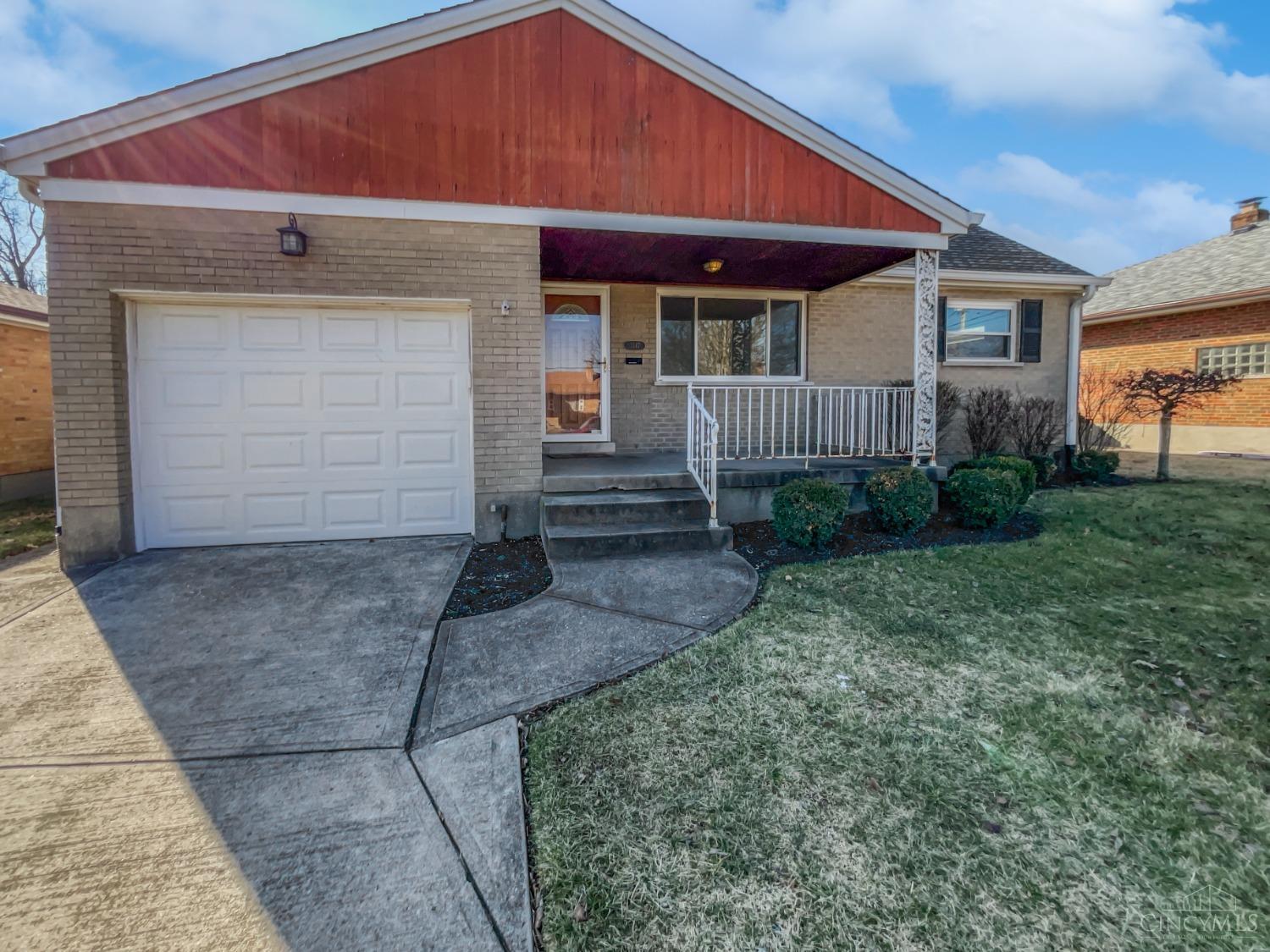 3347 Rocker Drive Cincinnati, OH 45239 - Photo 6 of 20 Gallery Image 6