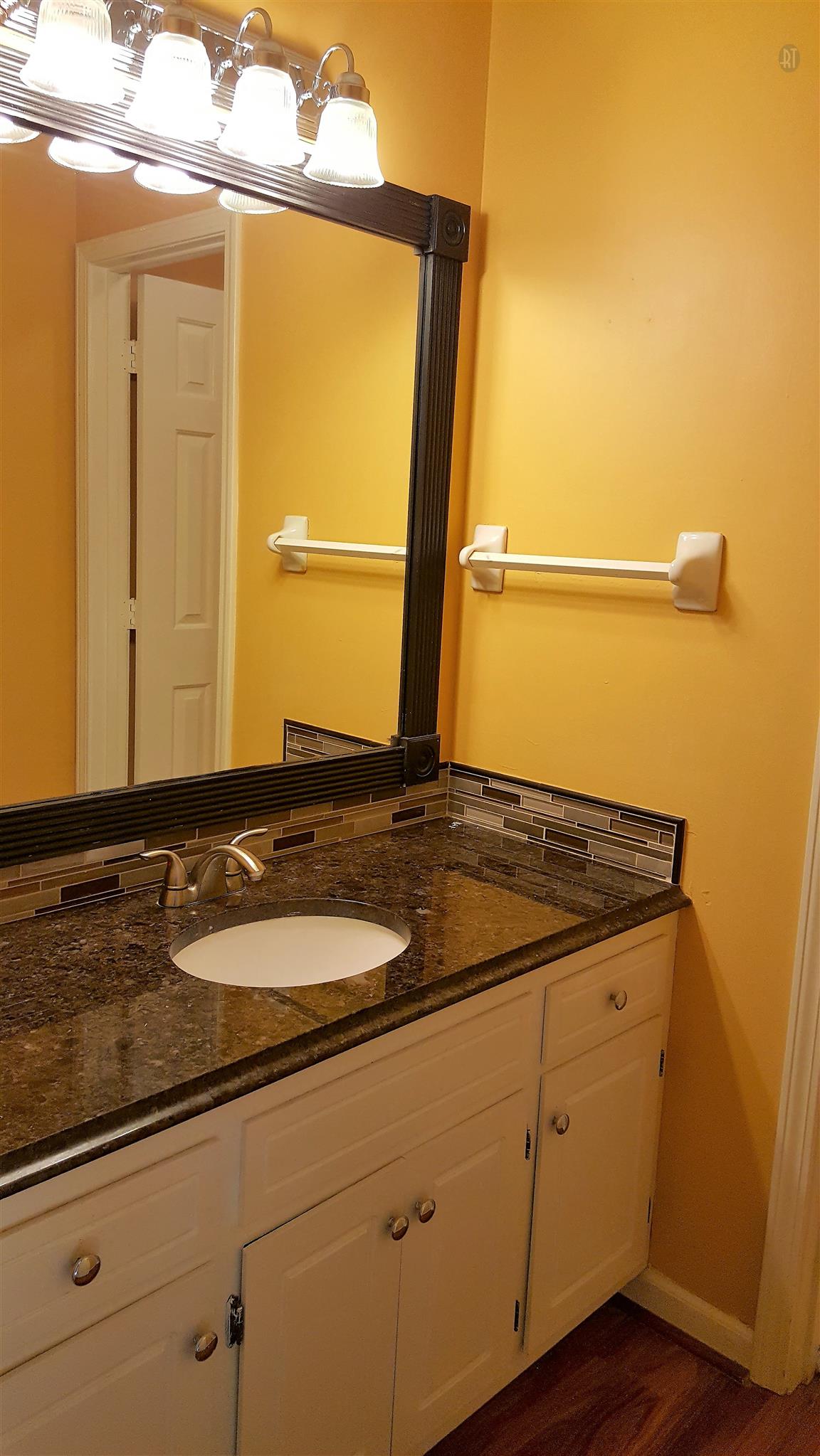 1355 General George Patton Road Nashville, TN 37221 - Photo 13 of 16 UPSTAIRS HALLWAY BATH IS COMPARTMENTALIZED
