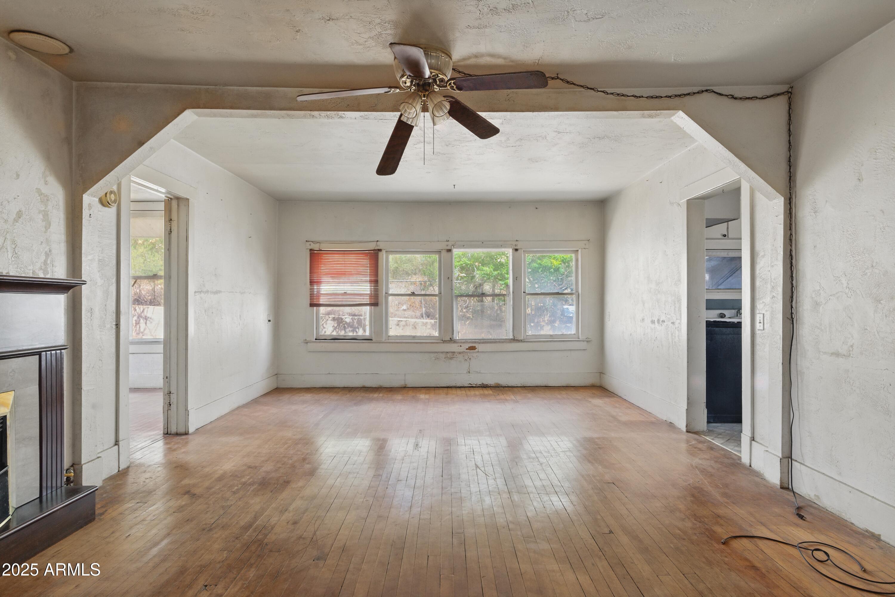 5901 Short Avenue Globe, AZ 85501 - Photo 7 of 30 Photo_005