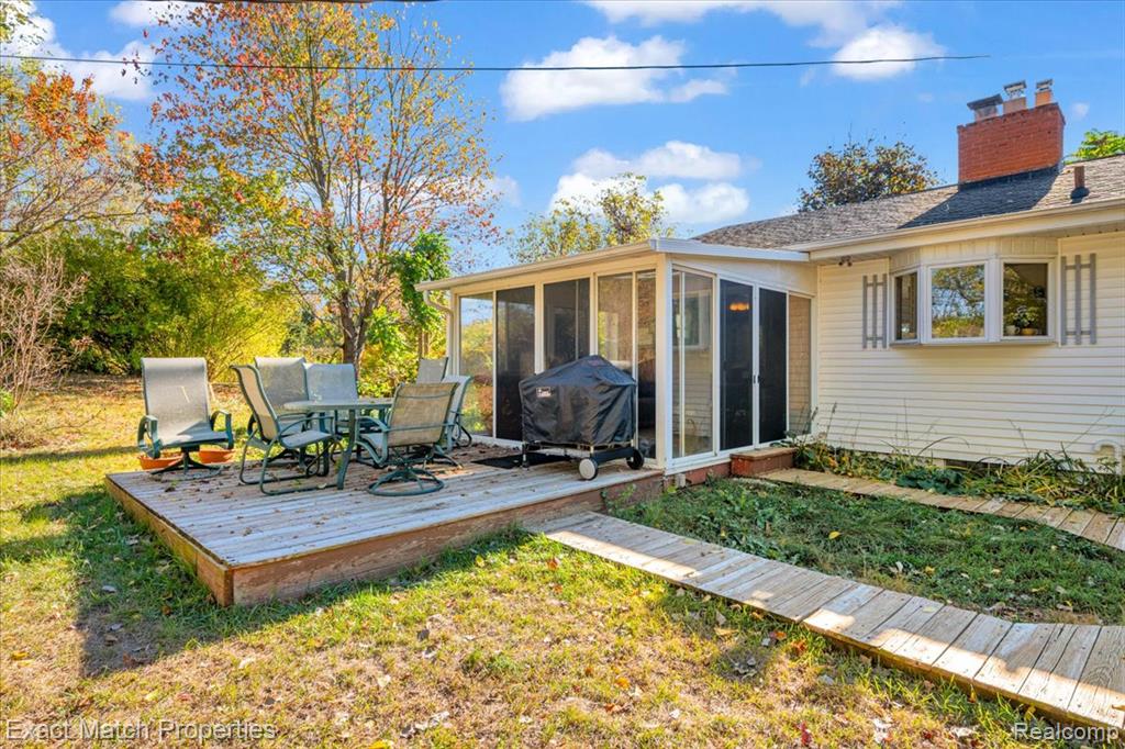 7600 Haley Road White Lake, MI 48383 - Photo 29 of 40