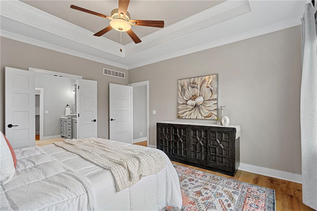 22275 West 98th Terrace Lenexa, KS 66220 - Photo 11 of 41