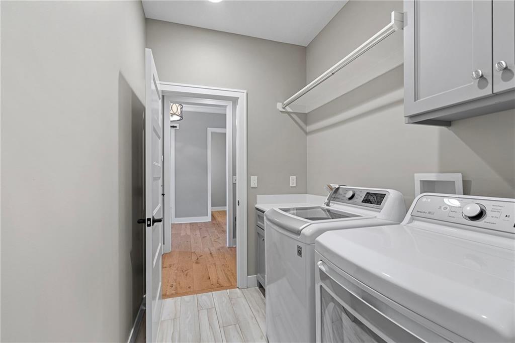 22275 West 98th Terrace Lenexa, KS 66220 - Photo 16 of 41