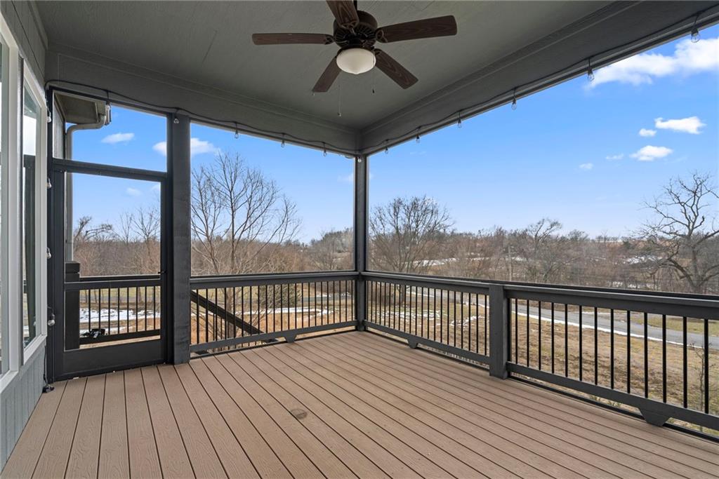 22275 West 98th Terrace Lenexa, KS 66220 - Photo 32 of 41