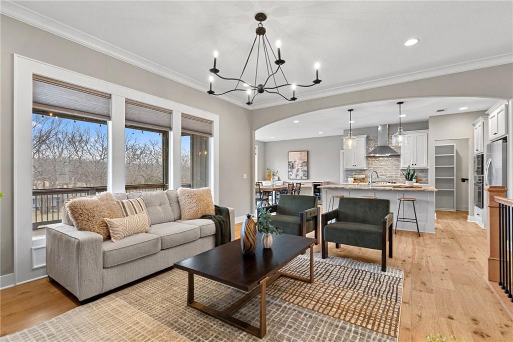 22275 West 98th Terrace Lenexa, KS 66220 - Photo 4 of 41