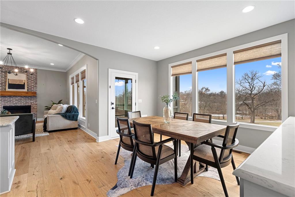 22275 West 98th Terrace Lenexa, KS 66220 - Photo 9 of 41