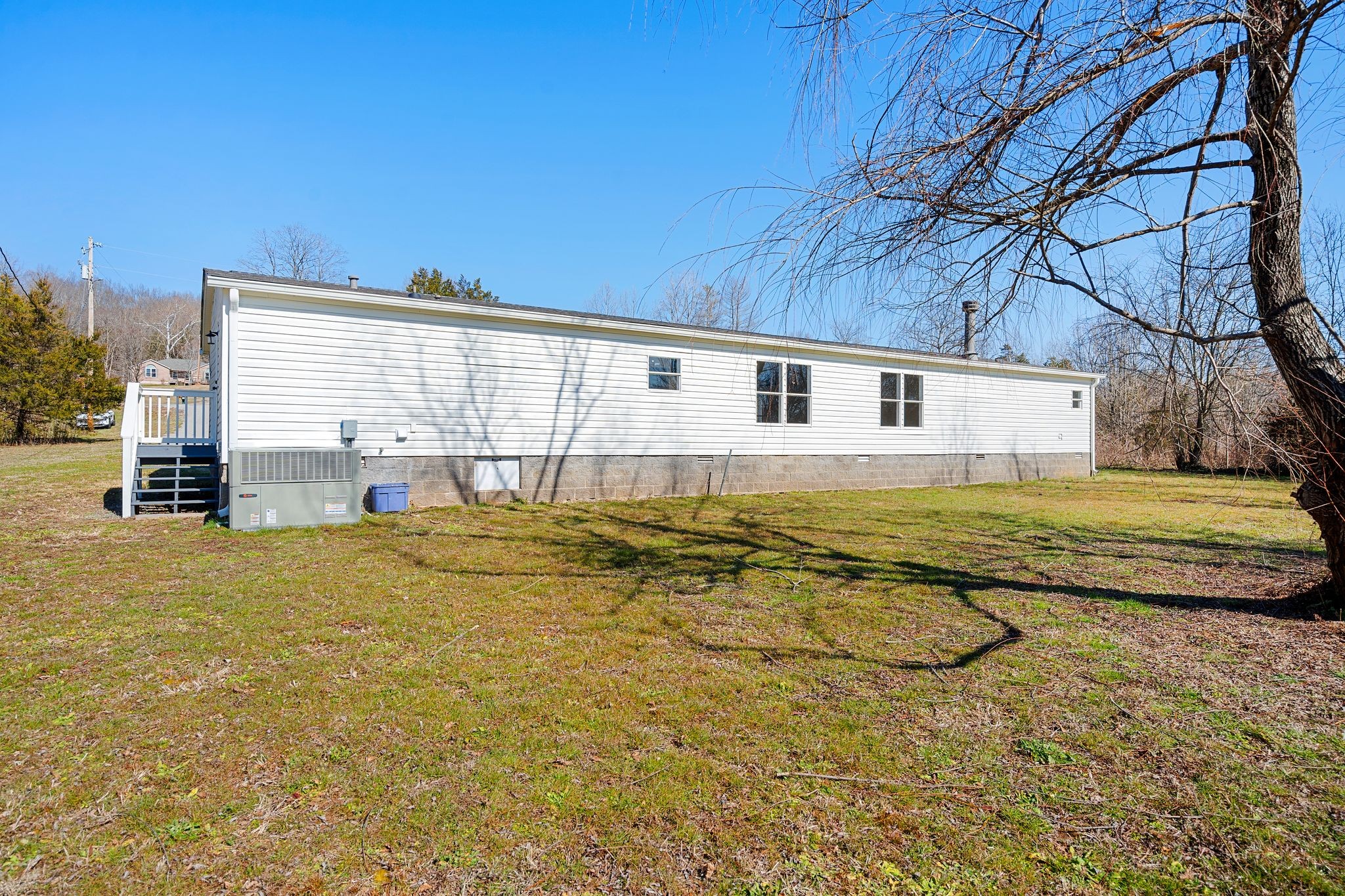 3092 McKibbon Road Culleoka, TN 38451 - Photo 40 of 41 a view of a house with swimming pool