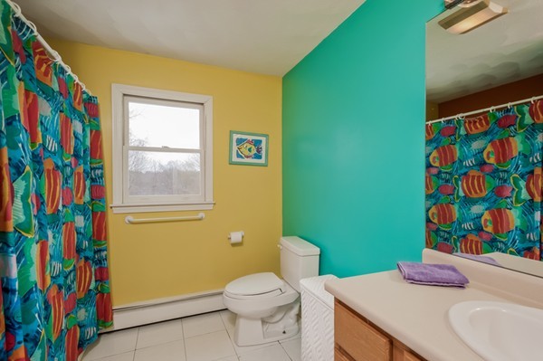 304 Stonebridge Road Wayland, MA 01778 - Photo 13 of 24