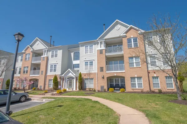 $239,900 | 5082 Brightleaf Court, Unit 5082, Baltimore, MD 21237