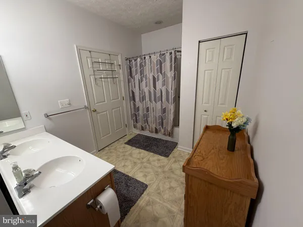 $258,900 | 5082 Brightleaf Court, Unit 5082, Baltimore, MD 21237