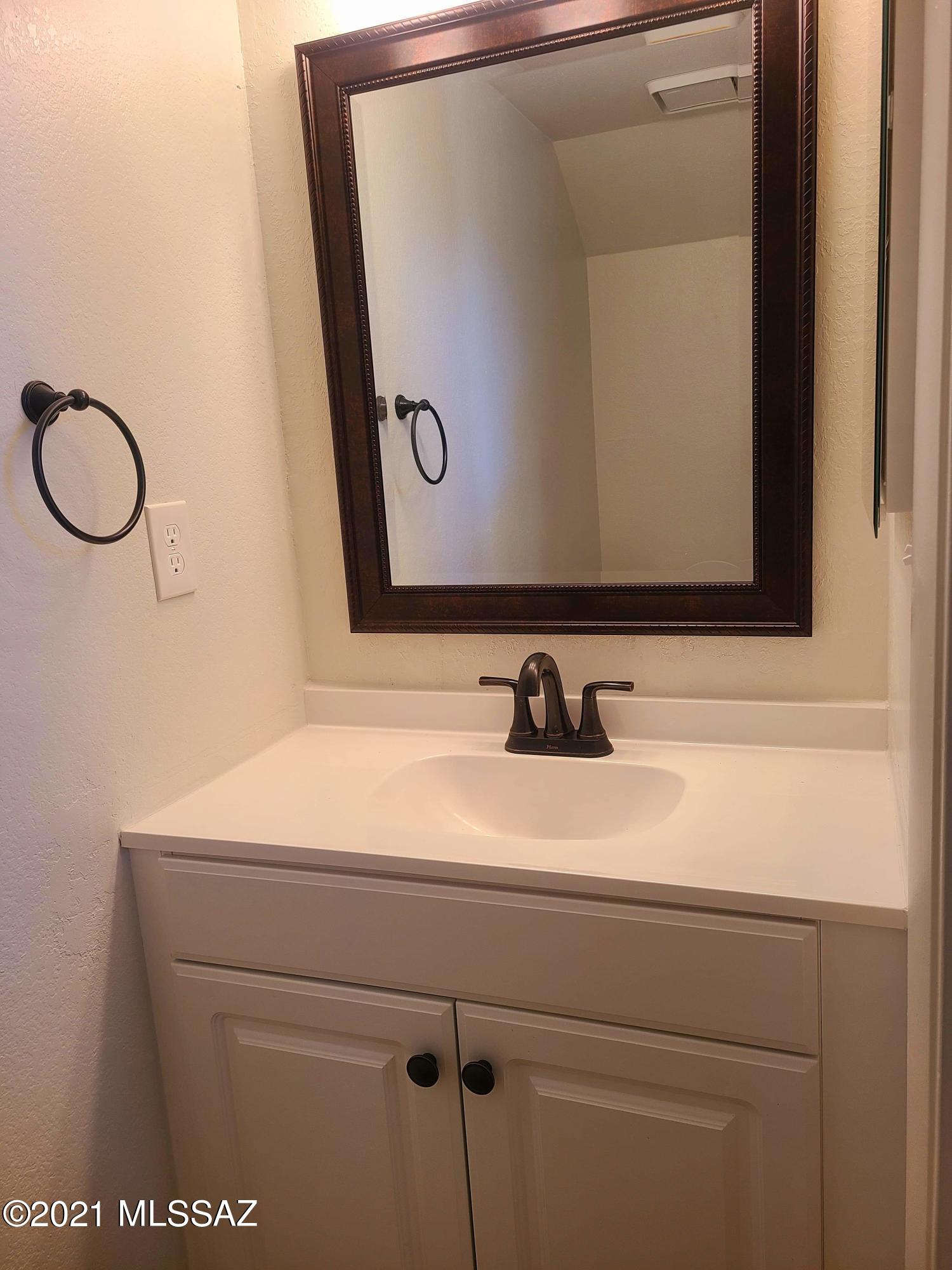 4300 West Bunk House Road Tucson, AZ 85741 - Photo 7 of 10