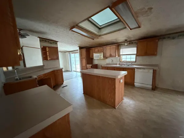 $74,900 | 1501 West 7th Street, Marion, IN 46953