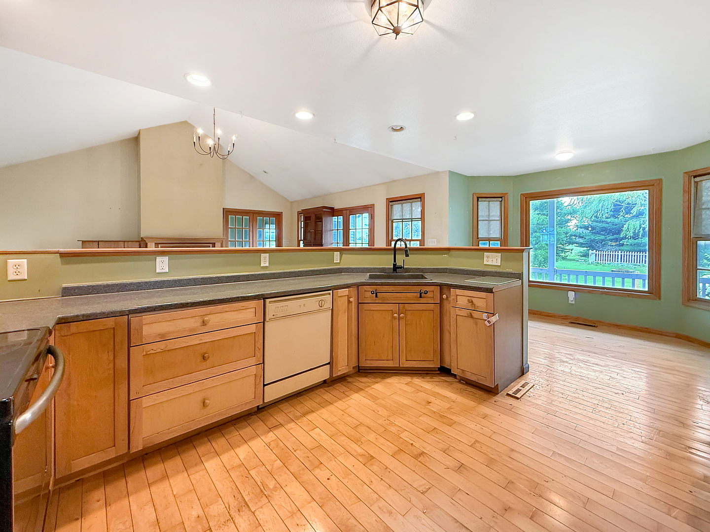 1321 County Road 3300 North Rantoul, IL 61866 - Photo 12 of 30