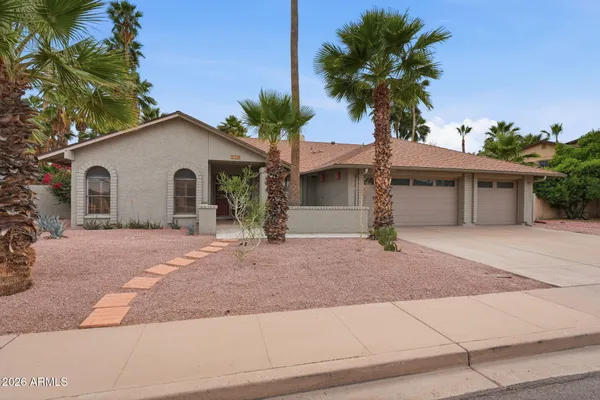 $599,000 | 319 East Hackamore Street, Mesa, AZ 85201