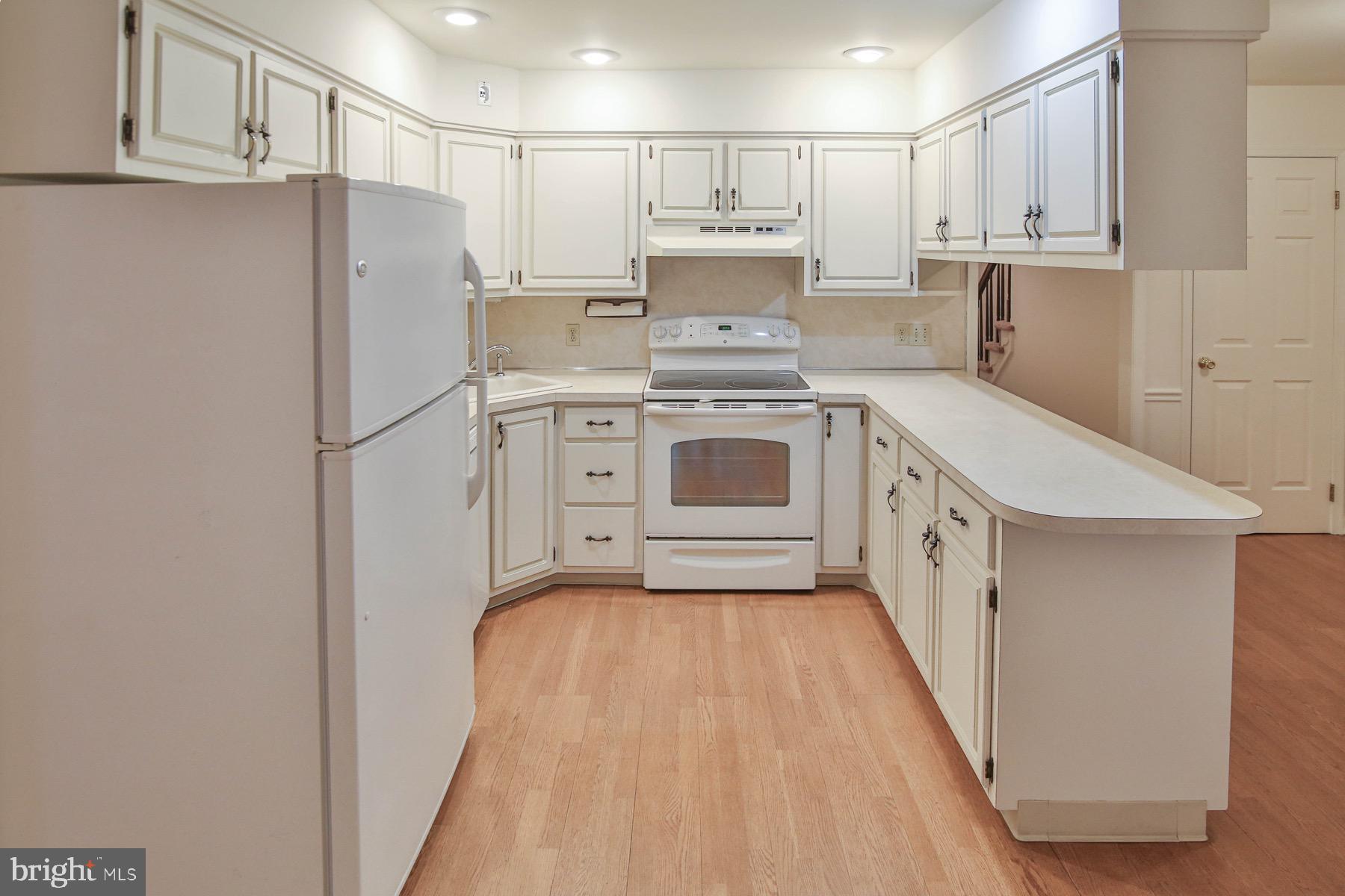 1006 Oldstone Road Allentown, PA 18103 - Photo 13 of 47 Gallery Image 13