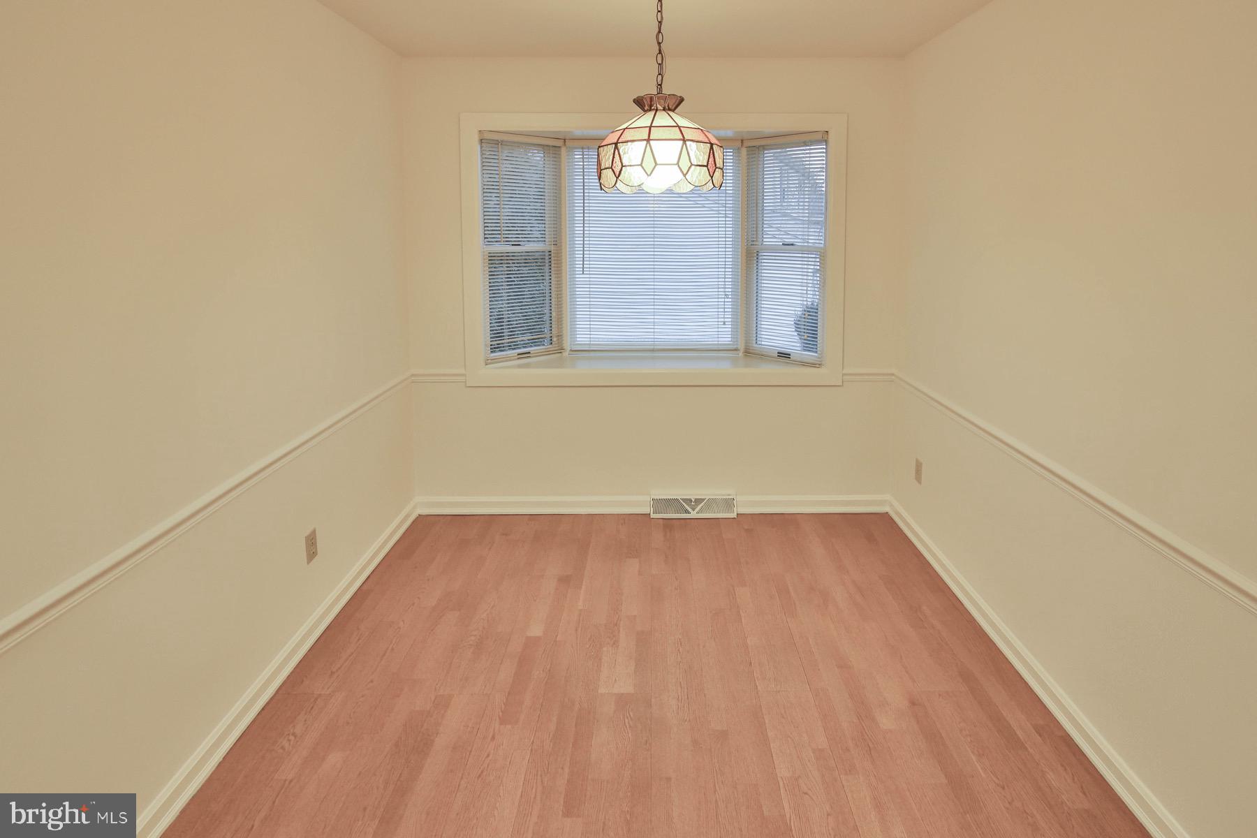 1006 Oldstone Road Allentown, PA 18103 - Photo 15 of 47 Gallery Image 15