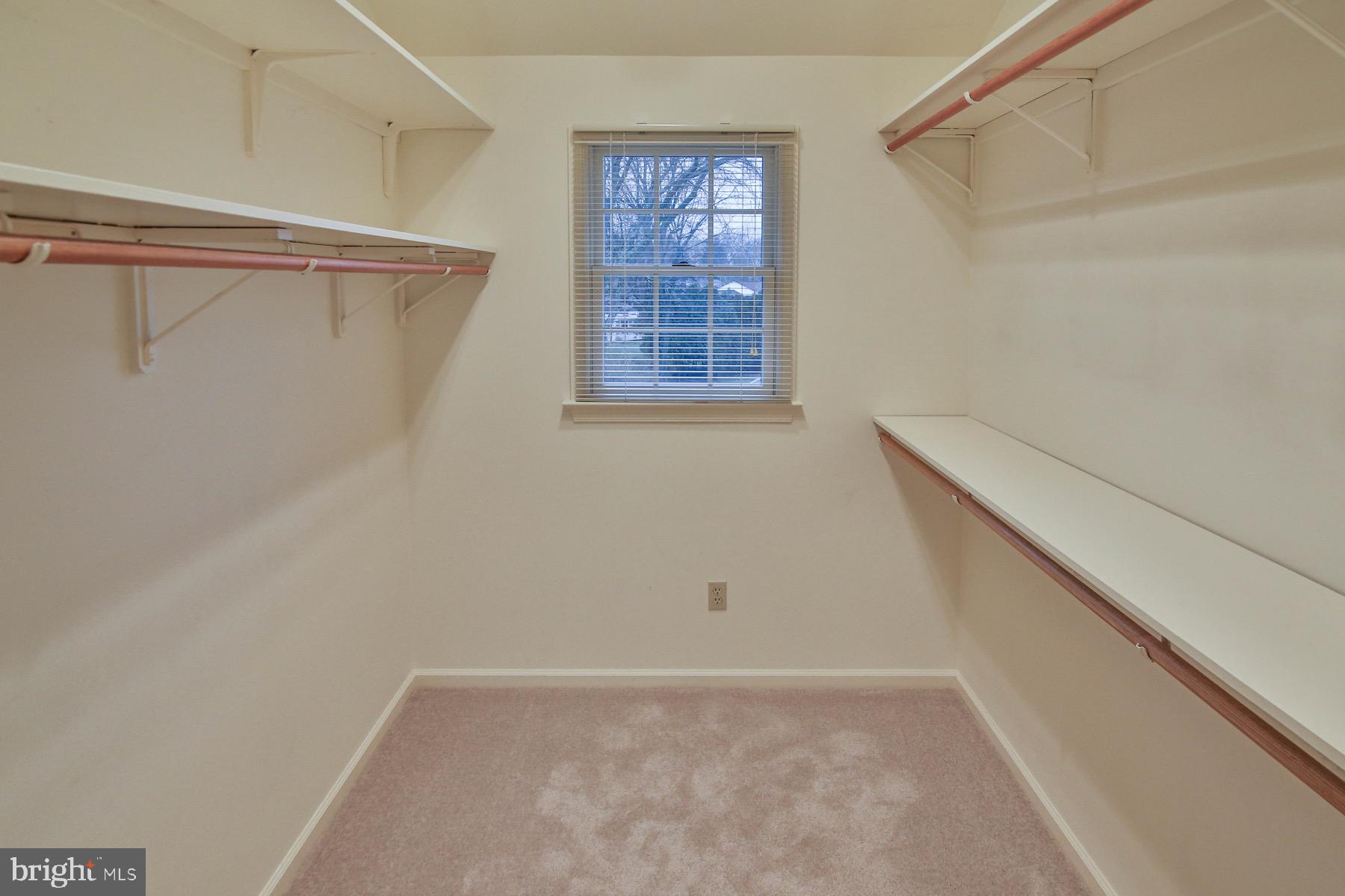 1006 Oldstone Road Allentown, PA 18103 - Photo 28 of 47 Gallery Image 28