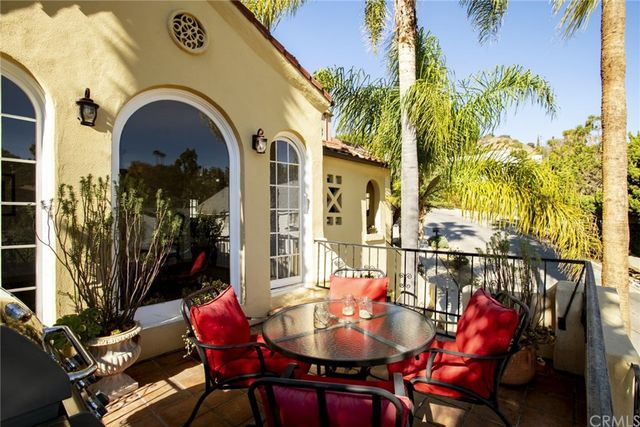 $1,371,710 | 6466 Odin Street, Los Angeles, CA 90068