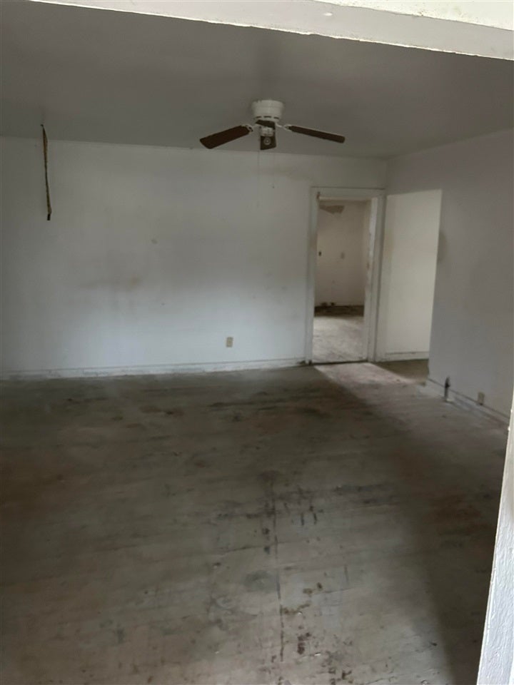 813 Birch Street Perry, OK 73077 - Photo 8 of 13 Gallery Image 8