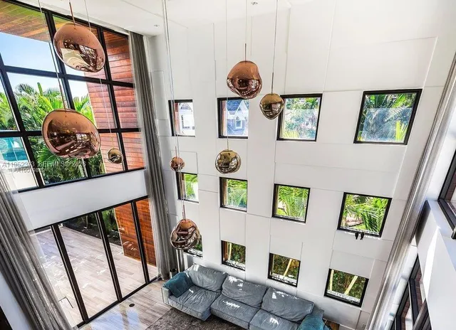 $70,000 | 321 East Dilido Drive, Miami Beach, FL 33139