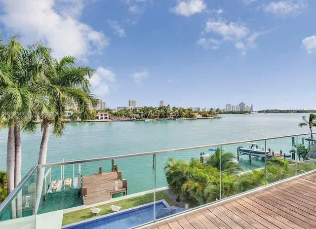 $70,000 | 321 East Dilido Drive, Miami Beach, FL 33139