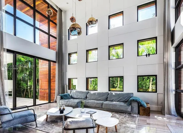 $70,000 | 321 East Dilido Drive, Miami Beach, FL 33139