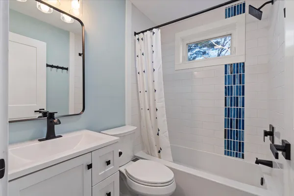 $865,000 | 31528 Lakeview Drive, Cushing, MN 56443