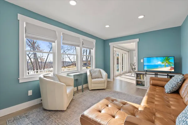 $865,000 | 31528 Lakeview Drive, Cushing, MN 56443