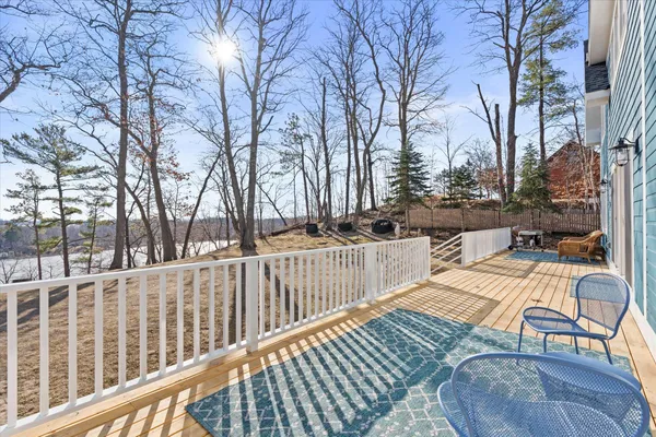 $865,000 | 31528 Lakeview Drive, Cushing, MN 56443