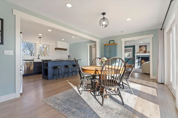 $865,000 | 31528 Lakeview Drive, Cushing, MN 56443