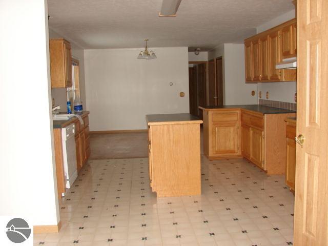 6506 West 8 Road Mesick, MI 49668 - Photo 3 of 7 1702233-2.JPG