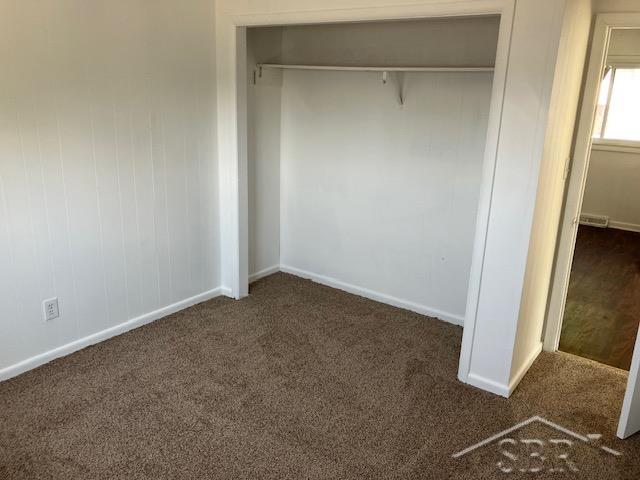 4120 Western Road Flint, MI 48506 - Photo 6 of 17 50142320-24b153fe-2041-478b-af4e-3a14feb7bb13.JPG
