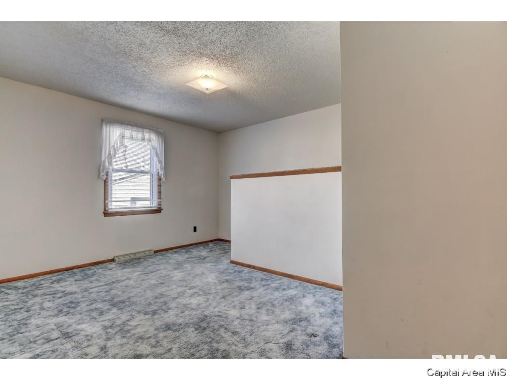 1241 Mossman Avenue Springfield, IL 62702 - Photo 16 of 22