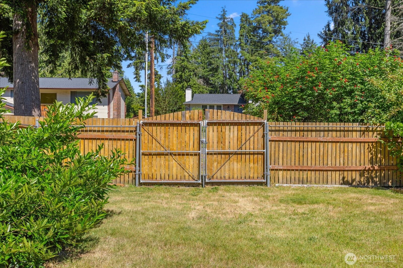 8119 190th Street Southwest Edmonds, WA 98026 - Photo 34 of 37