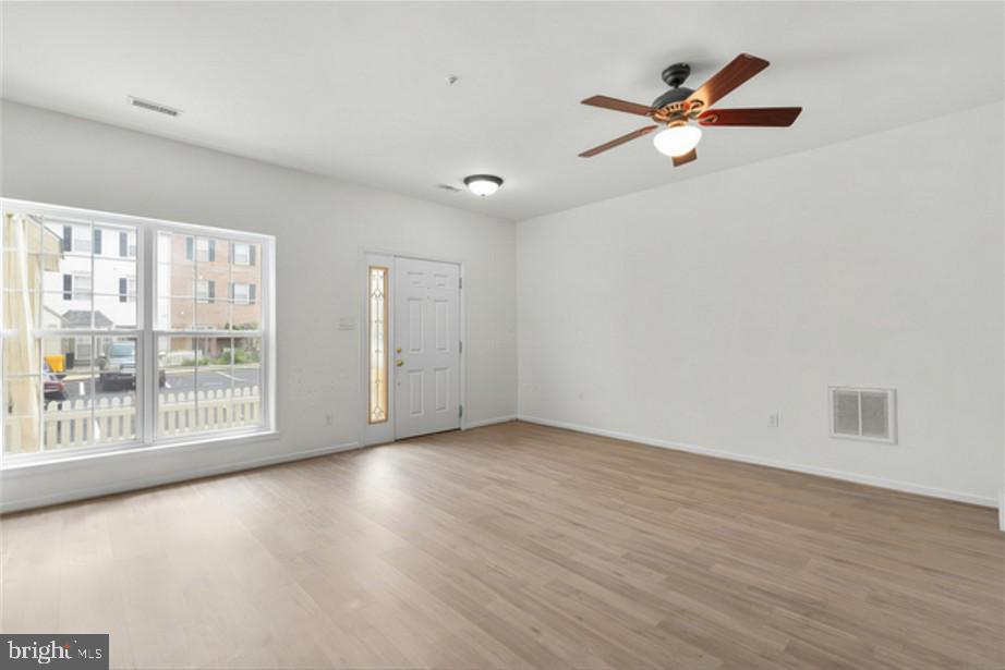 2002 Cramer Point Court Odenton, MD 21113 - Photo 5 of 36 Gallery Image 5