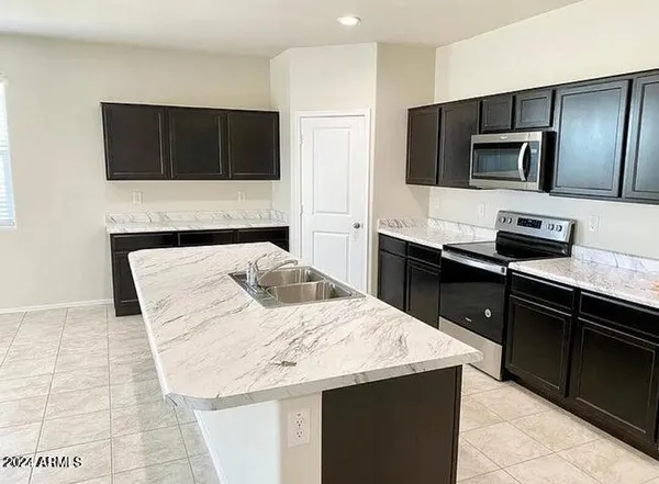 $315,000 | 1988 West Cameron Boulevard, Coolidge, AZ 85128