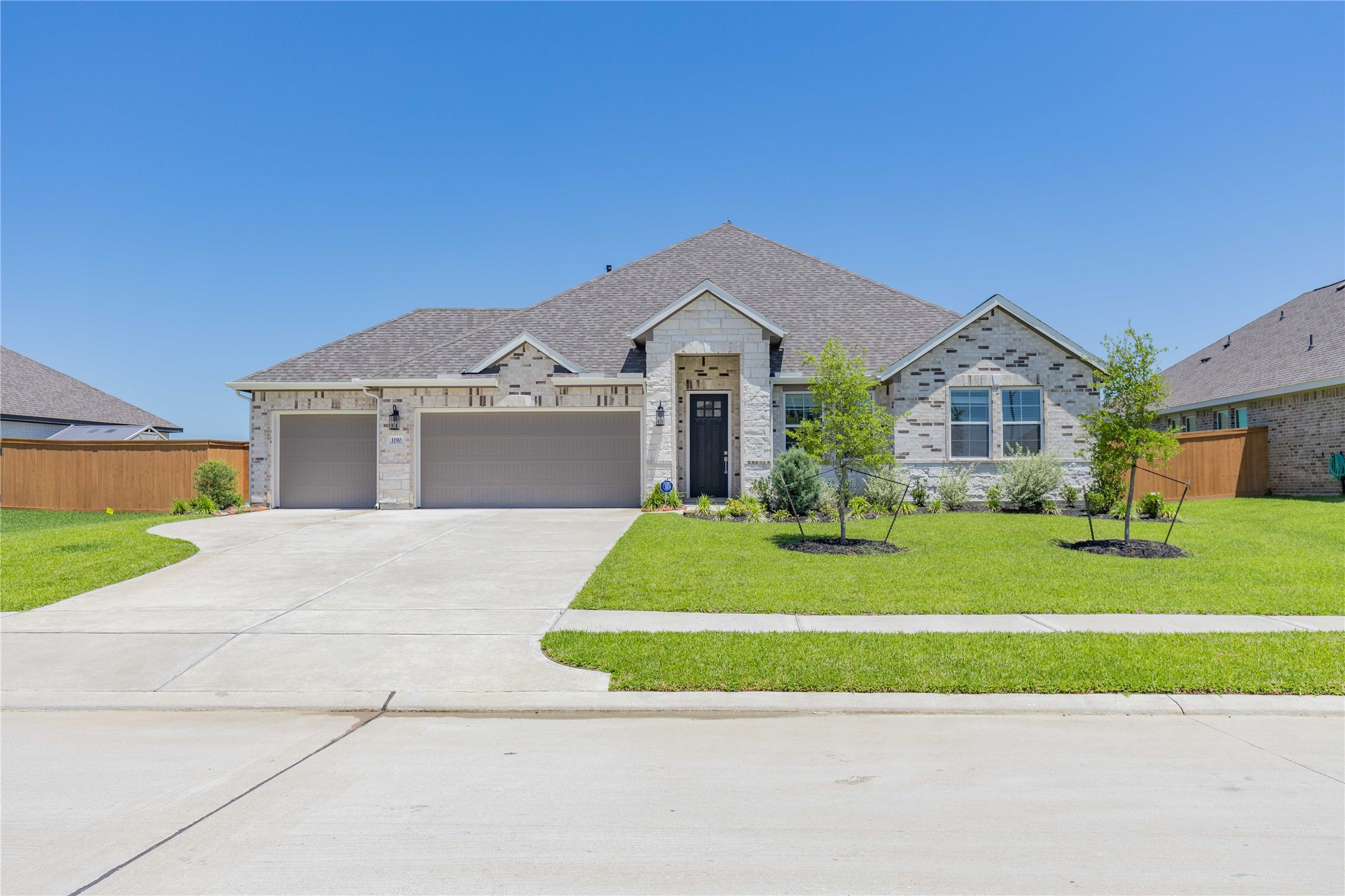 1190 Imperial Ranch Way Dayton, TX 77535 - Photo 2 of 49