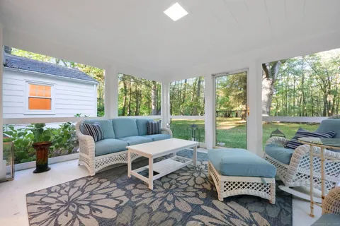 $1,325,000 | 111 Old Easton Turnpike, Weston, CT 06883