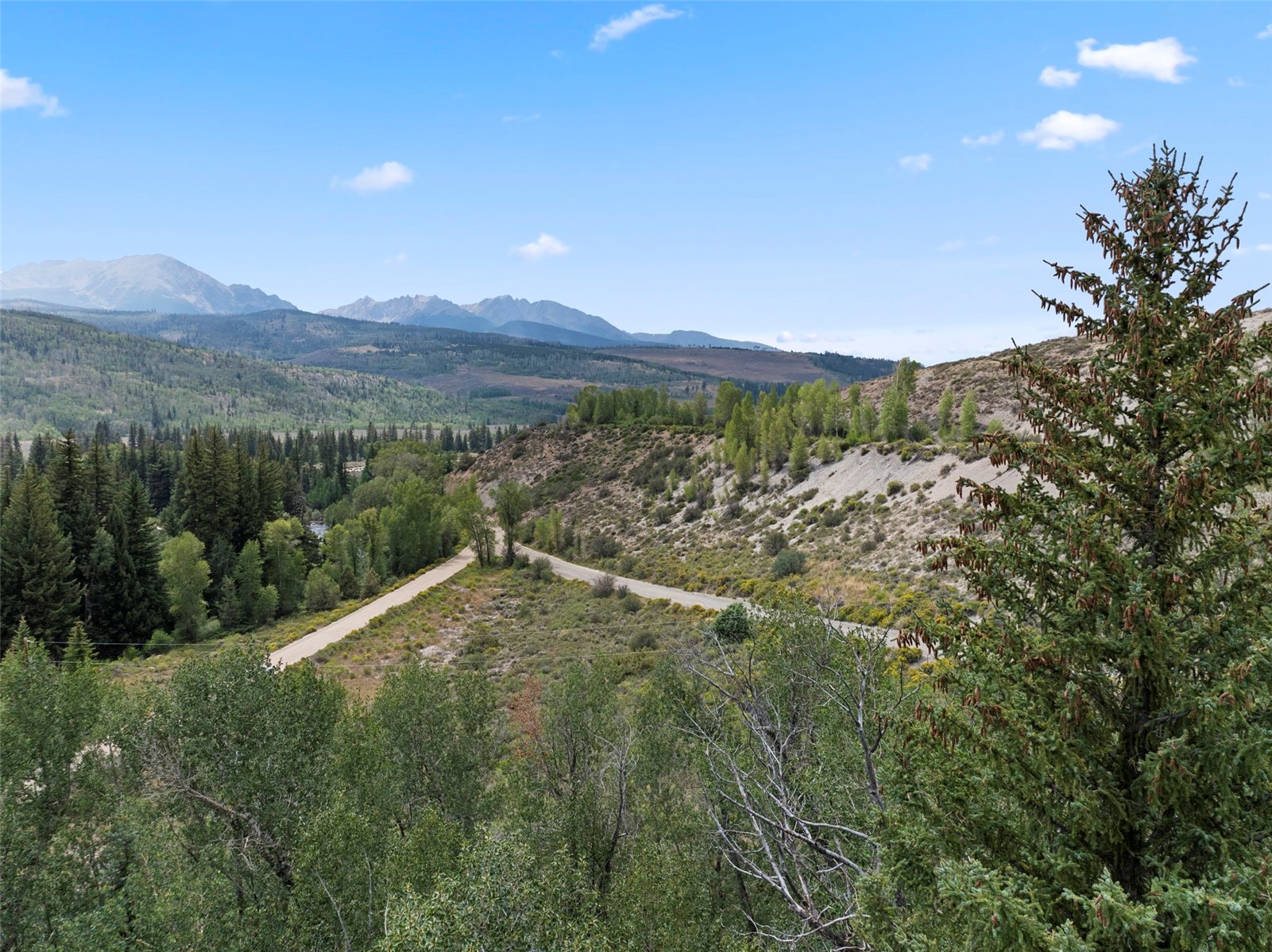 79 Johnson Road Silverthorne, CO 80498 - Photo 10 of 13 Gallery Image 10