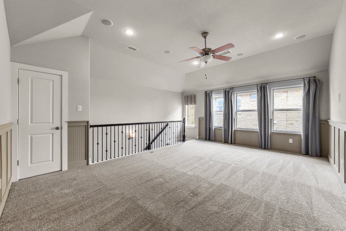 20525 Martin Lane Pflugerville, TX 78660 - Photo 9 of 40