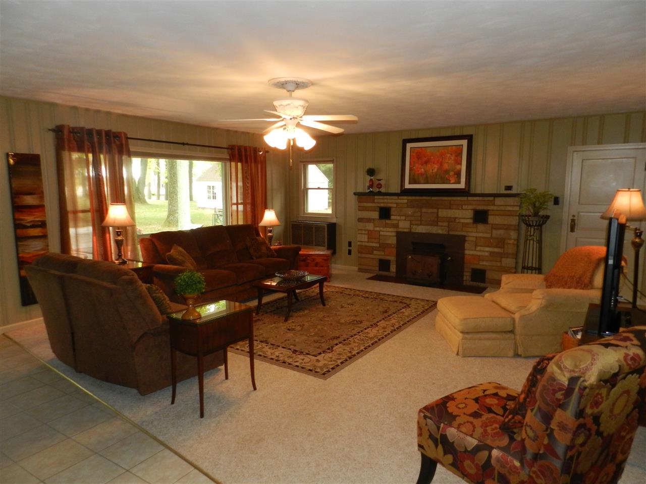15697 Patterson Road Bremen, IN 46506 - Photo 2 of 21