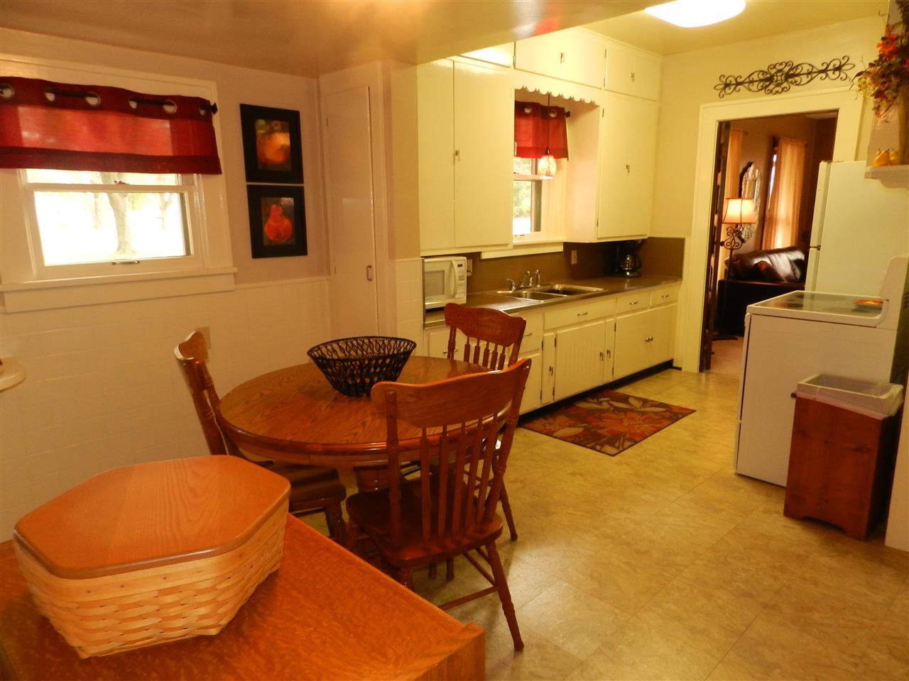 15697 Patterson Road Bremen, IN 46506 - Photo 7 of 21