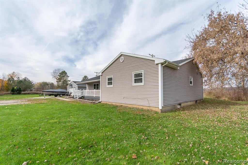 3801 Lansing Road Bancroft, MI 48414 - Photo 33 of 34