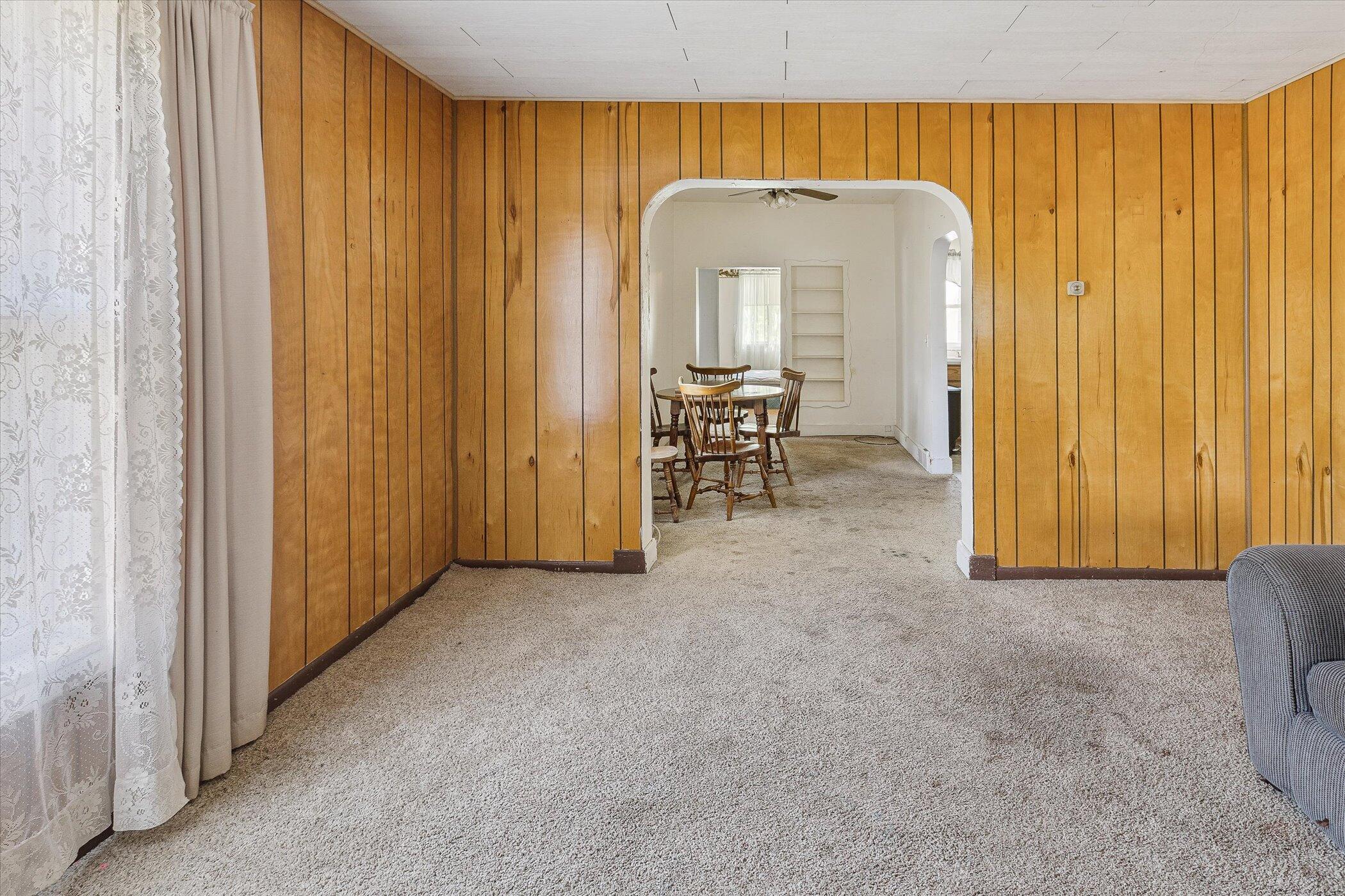 756 South Roth Street Reed City, MI 49677 - Photo 8 of 47 08-756-S-Roth-St-Reed-City-MI-49677-Wind