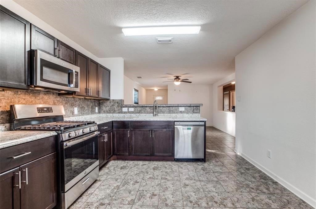 19346 Bold River Road Tomball, TX 77375 - Photo 8 of 26
