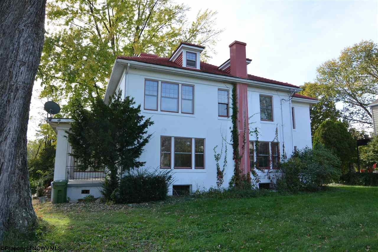 109-109.5 Ridgeley Road Morgantown, WV 26505 - Photo 1 of 17 Gallery Image 1