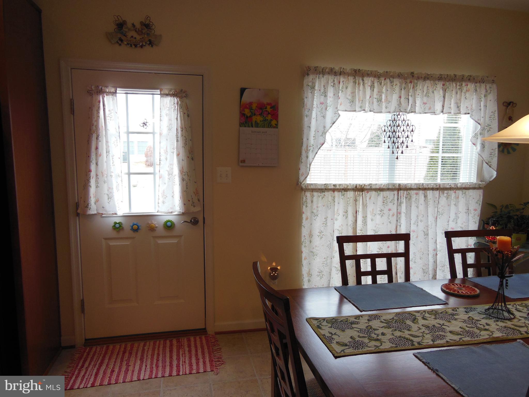 122 Ran Rue Drive Martinsburg, WV 25403 - Photo 12 of 30 Dining Room