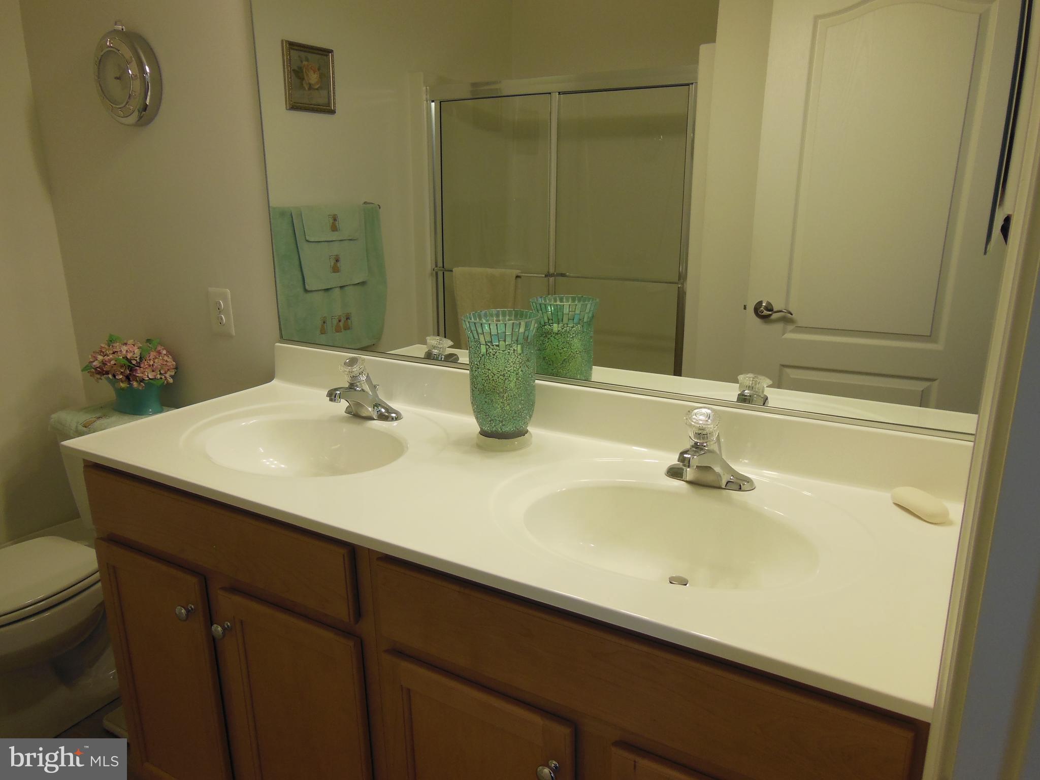 122 Ran Rue Drive Martinsburg, WV 25403 - Photo 18 of 30 Bath